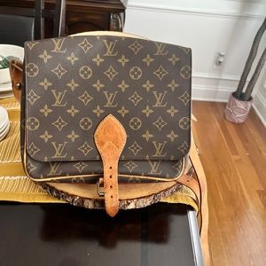 Louis Vuitton Cartuchiere GM